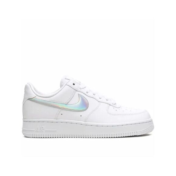 Nike Women's Air Force 1 '07 Essential Low‎ Top Shoes White Size 7.5 - Picture 1 of 9